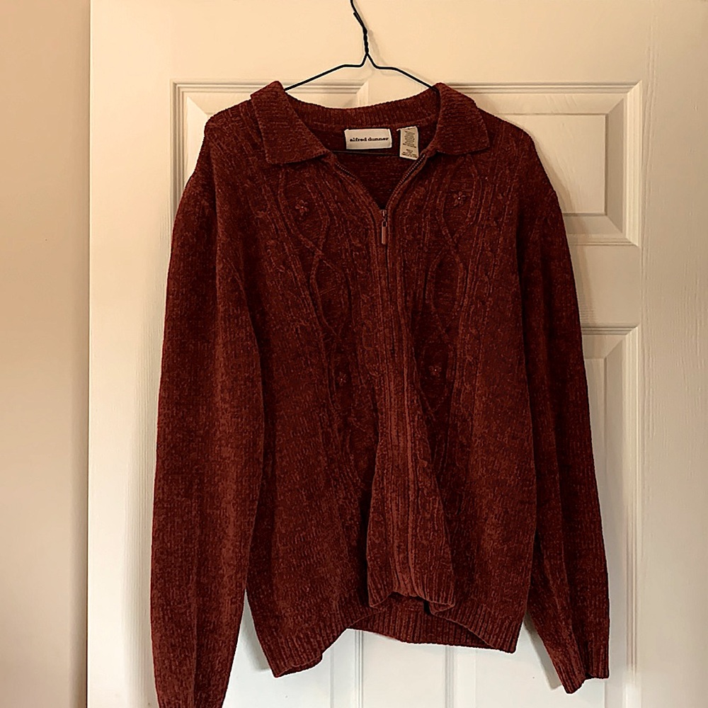 Sweater Zip up